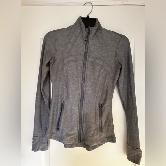 Lululemon grey define jacket size 4 - Picture 1 of 5